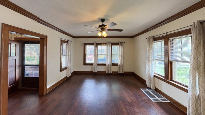 1119 17th, ROCKFORD, Illinois 61104, 3 Bedrooms Bedrooms, ,1 BathroomBathrooms,House,For Sale,17th,202604994