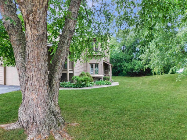 6106 Garrett, ROCKFORD, Illinois 61107, 2 Bedrooms Bedrooms, ,1 BathroomBathrooms,Condominium,For Sale,Garrett,202604998