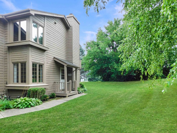 6106 Garrett, ROCKFORD, Illinois 61107, 2 Bedrooms Bedrooms, ,1 BathroomBathrooms,Condominium,For Sale,Garrett,202604998