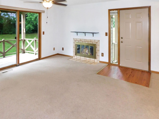 6106 Garrett, ROCKFORD, Illinois 61107, 2 Bedrooms Bedrooms, ,1 BathroomBathrooms,Condominium,For Sale,Garrett,202604998