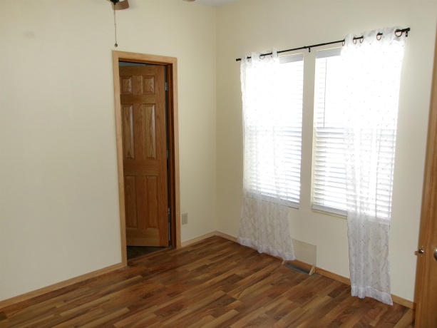 1117 Hennepin, LaSalle, Illinois 61301, 3 Bedrooms Bedrooms, ,2 BathroomsBathrooms,House,For Sale,Hennepin,202603018