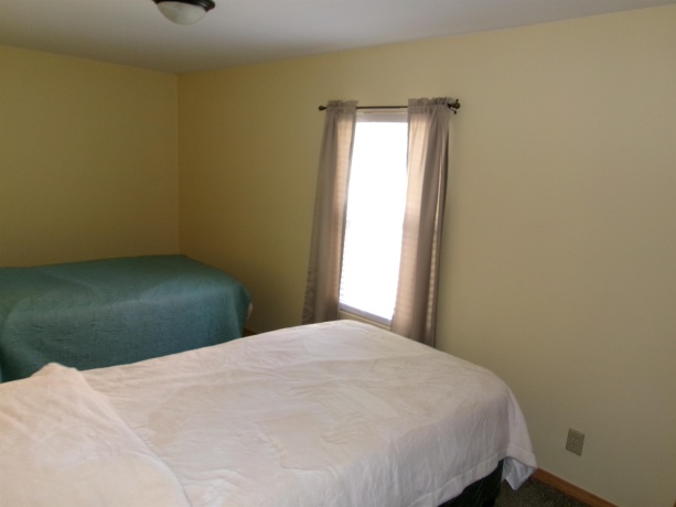 1117 Hennepin, LaSalle, Illinois 61301, 3 Bedrooms Bedrooms, ,2 BathroomsBathrooms,House,For Sale,Hennepin,202603018