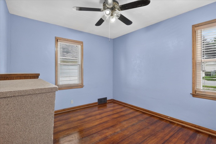 961 Jefferson, FREEPORT, Illinois 61032, 2 Bedrooms Bedrooms, ,1 BathroomBathrooms,House,For Sale,Jefferson,202604999