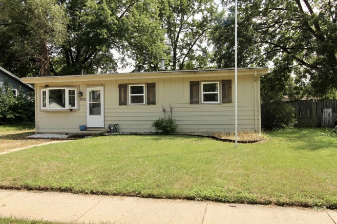 1213 Kingsley, MACHESNEY PARK, Illinois 61115, 3 Bedrooms Bedrooms, ,1 BathroomBathrooms,House,For Sale,Kingsley,202605001