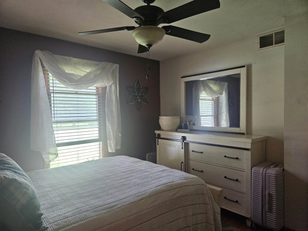 1013 Arnold, ROCKFORD, Illinois 61108, 3 Bedrooms Bedrooms, ,3 BathroomsBathrooms,House,For Sale,Arnold,202605002