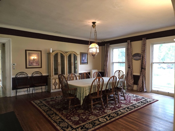 425 LINCOLN, BELVIDERE, Illinois 61008, 6 Bedrooms Bedrooms, ,3 BathroomsBathrooms,House,For Sale,LINCOLN,202605004