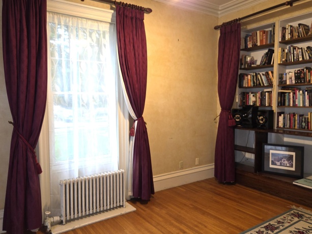 425 LINCOLN, BELVIDERE, Illinois 61008, 6 Bedrooms Bedrooms, ,3 BathroomsBathrooms,House,For Sale,LINCOLN,202605004