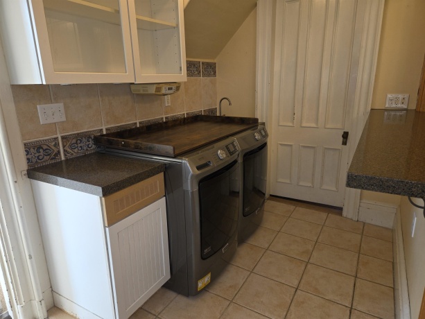 425 LINCOLN, BELVIDERE, Illinois 61008, 6 Bedrooms Bedrooms, ,3 BathroomsBathrooms,House,For Sale,LINCOLN,202605004
