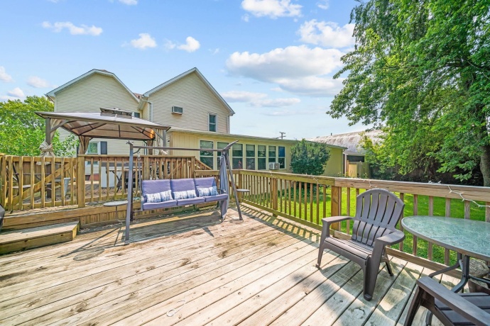 240 Peru, PAW PAW, Illinois 61353, 4 Bedrooms Bedrooms, ,2 BathroomsBathrooms,House,For Sale,Peru,202605005