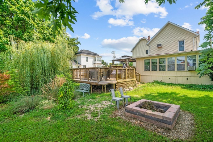 240 Peru, PAW PAW, Illinois 61353, 4 Bedrooms Bedrooms, ,2 BathroomsBathrooms,House,For Sale,Peru,202605005