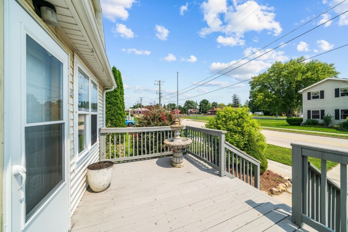 240 Peru, PAW PAW, Illinois 61353, 4 Bedrooms Bedrooms, ,2 BathroomsBathrooms,House,For Sale,Peru,202605005