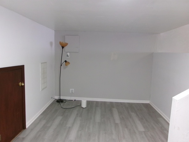 921 1st Unit B, LaSalle, Illinois 61301, 1 Bedroom Bedrooms, ,1 BathroomBathrooms,House,For Sale,1st Unit B,202605007