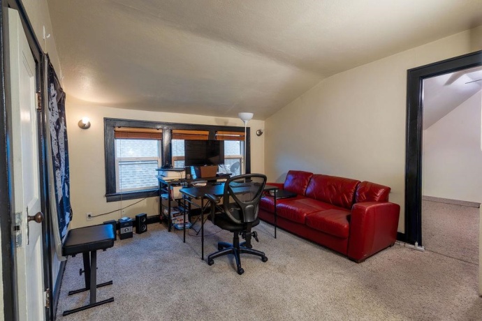5009 2nd, LOVES PARK, Illinois 61111, ,2 Units,For Sale,2nd,202605009