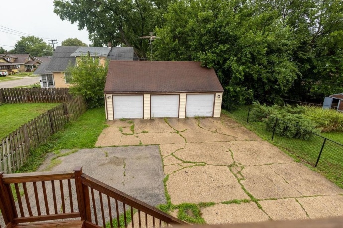 5009 2nd, LOVES PARK, Illinois 61111, ,2 Units,For Sale,2nd,202605009