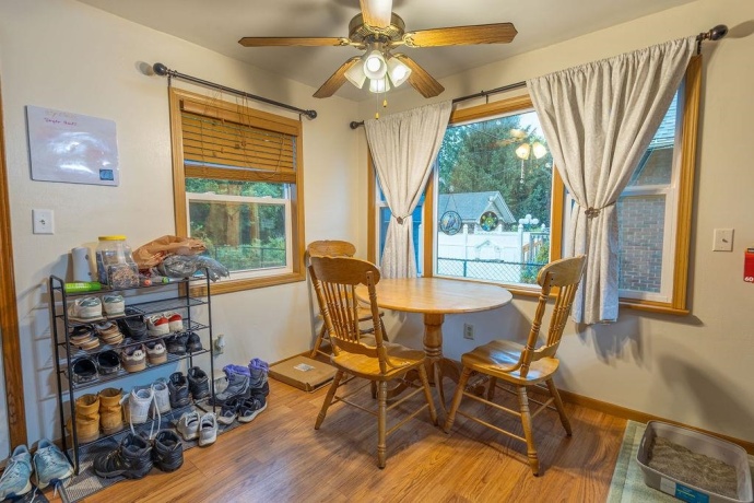 5009 2nd, LOVES PARK, Illinois 61111, ,2 Units,For Sale,2nd,202605009
