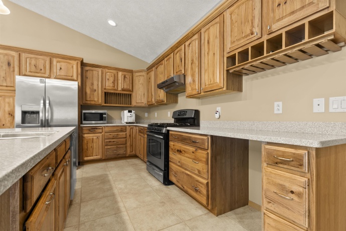 1440 Brady, ROCKFORD, Illinois 61108, 4 Bedrooms Bedrooms, ,3 BathroomsBathrooms,Condominium,For Sale,Brady,202604275