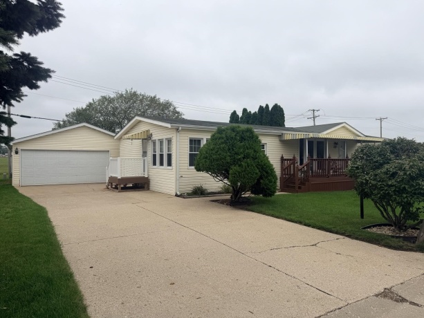 8616 Summerwood, ROSCOE, Illinois 61073, 3 Bedrooms Bedrooms, ,2 BathroomsBathrooms,House,For Sale,Summerwood,202605010