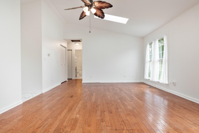 571 Newport, ISLAND LAKE, Illinois 60042, 3 Bedrooms Bedrooms, ,1 BathroomBathrooms,House,For Sale,Newport,202605013