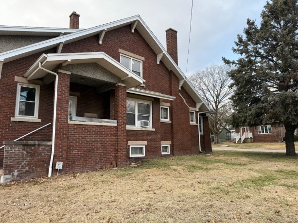 1204 6th, Peru, Illinois 61354, 5 Bedrooms Bedrooms, ,2 BathroomsBathrooms,House,For Sale,6th,202600305