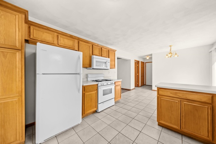 5480 Bastian, SOUTH BELOIT, Illinois 61080, 3 Bedrooms Bedrooms, ,2 BathroomsBathrooms,House,For Sale,Bastian,202605017