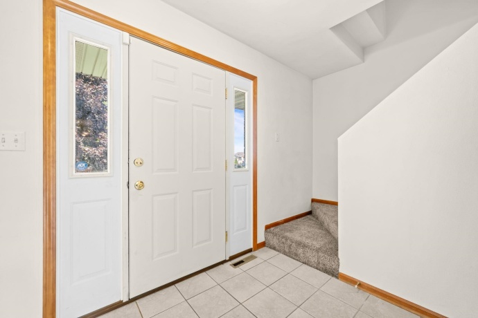5480 Bastian, SOUTH BELOIT, Illinois 61080, 3 Bedrooms Bedrooms, ,2 BathroomsBathrooms,House,For Sale,Bastian,202605017