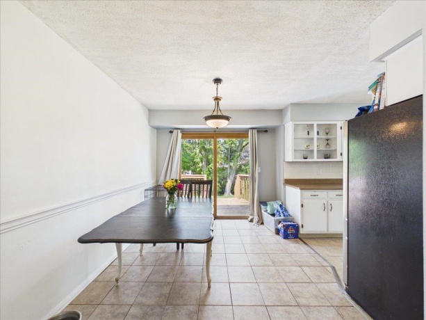 3320 Seward, ROCKFORD, Illinois 61108, 3 Bedrooms Bedrooms, ,2 BathroomsBathrooms,House,For Sale,Seward,202605018