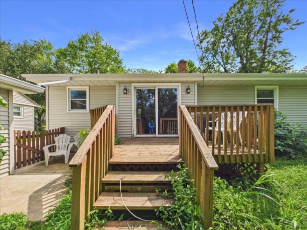 3320 Seward, ROCKFORD, Illinois 61108, 3 Bedrooms Bedrooms, ,2 BathroomsBathrooms,House,For Sale,Seward,202605018