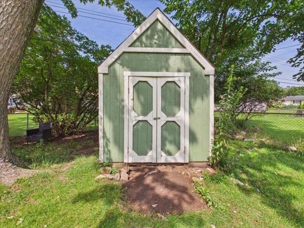 3320 Seward, ROCKFORD, Illinois 61108, 3 Bedrooms Bedrooms, ,2 BathroomsBathrooms,House,For Sale,Seward,202605018