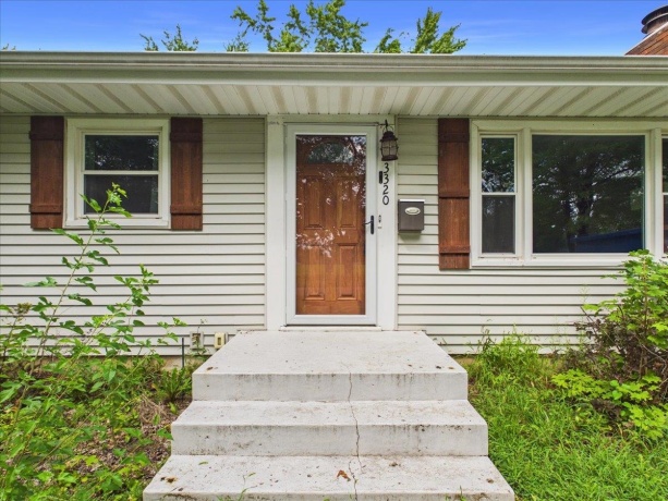 3320 Seward, ROCKFORD, Illinois 61108, 3 Bedrooms Bedrooms, ,2 BathroomsBathrooms,House,For Sale,Seward,202605018