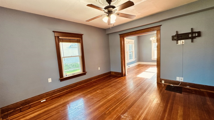 213 Swift, WINNEBAGO, Illinois 61088, 3 Bedrooms Bedrooms, ,1 BathroomBathrooms,House,For Sale,Swift,202605020