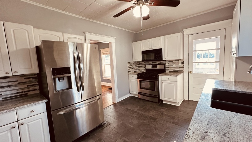 213 Swift, WINNEBAGO, Illinois 61088, 3 Bedrooms Bedrooms, ,1 BathroomBathrooms,House,For Sale,Swift,202605020
