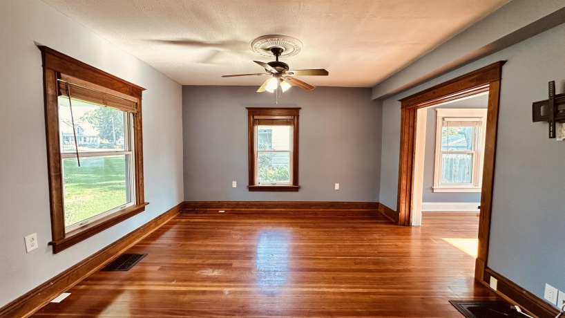 213 Swift, WINNEBAGO, Illinois 61088, 3 Bedrooms Bedrooms, ,1 BathroomBathrooms,House,For Sale,Swift,202605020