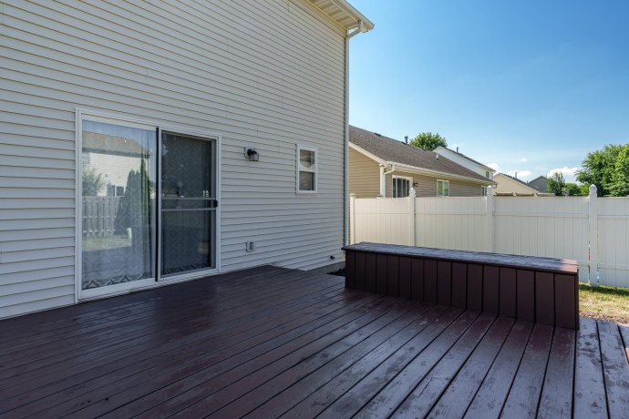 15556 Rockdale, SOUTH BELOIT, Illinois 61080, 3 Bedrooms Bedrooms, ,2 BathroomsBathrooms,House,For Sale,Rockdale,202604807