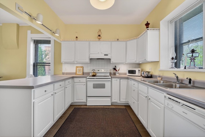 210 High, ORANGEVILLE, Illinois 61060, 7 Bedrooms Bedrooms, ,3 BathroomsBathrooms,House,For Sale,High,202605026