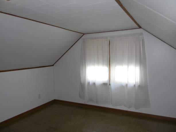 1824 Crestwood, ROCKFORD, Illinois 61103, 3 Bedrooms Bedrooms, ,1 BathroomBathrooms,House,For Sale,Crestwood,202605027