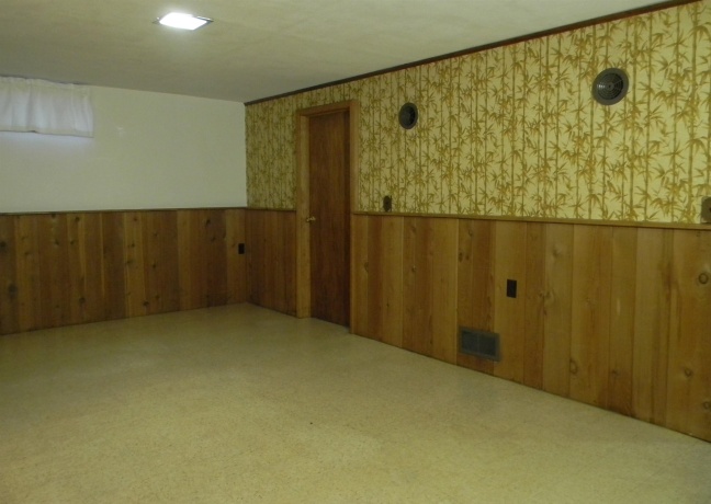 1824 Crestwood, ROCKFORD, Illinois 61103, 3 Bedrooms Bedrooms, ,1 BathroomBathrooms,House,For Sale,Crestwood,202605027
