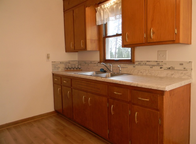 1824 Crestwood, ROCKFORD, Illinois 61103, 3 Bedrooms Bedrooms, ,1 BathroomBathrooms,House,For Sale,Crestwood,202605027