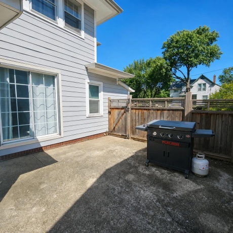 1939 CUMBERLAND, ROCKFORD, Illinois 61103, 4 Bedrooms Bedrooms, ,1 BathroomBathrooms,House,For Sale,CUMBERLAND,202605008