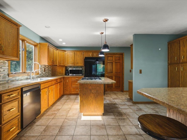 1494 Marberly, ROCKFORD, Illinois 61103, 5 Bedrooms Bedrooms, ,3 BathroomsBathrooms,House,For Sale,Marberly,202605029