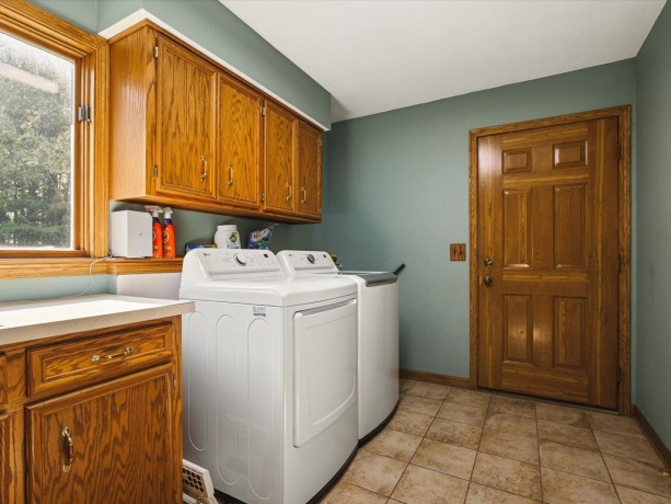 1494 Marberly, ROCKFORD, Illinois 61103, 5 Bedrooms Bedrooms, ,3 BathroomsBathrooms,House,For Sale,Marberly,202605029