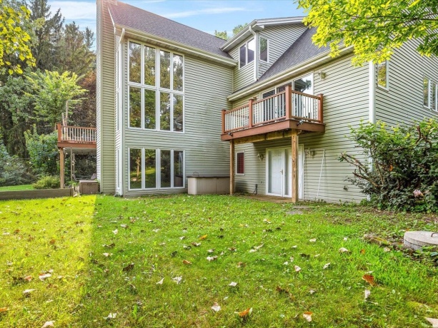 1494 Marberly, ROCKFORD, Illinois 61103, 5 Bedrooms Bedrooms, ,3 BathroomsBathrooms,House,For Sale,Marberly,202605029