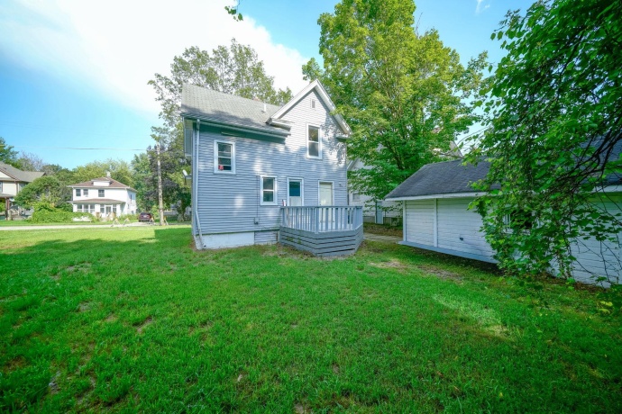 410 Albert, ROCKFORD, Illinois 61101, 4 Bedrooms Bedrooms, ,1 BathroomBathrooms,House,For Sale,Albert,202605030