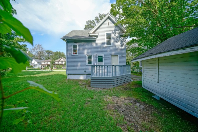 410 Albert, ROCKFORD, Illinois 61101, 4 Bedrooms Bedrooms, ,1 BathroomBathrooms,House,For Sale,Albert,202605030
