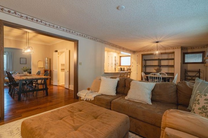 724 Third, DIXON, Illinois 61021, 4 Bedrooms Bedrooms, ,2 BathroomsBathrooms,House,For Sale,Third,202605031