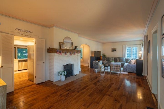 724 Third, DIXON, Illinois 61021, 4 Bedrooms Bedrooms, ,2 BathroomsBathrooms,House,For Sale,Third,202605031