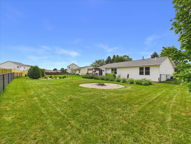 11255 Valerian, ROSCOE, Illinois 61073, 3 Bedrooms Bedrooms, ,2 BathroomsBathrooms,House,For Sale,Valerian,202605033