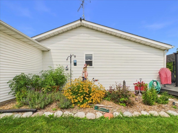 11255 Valerian, ROSCOE, Illinois 61073, 3 Bedrooms Bedrooms, ,2 BathroomsBathrooms,House,For Sale,Valerian,202605033