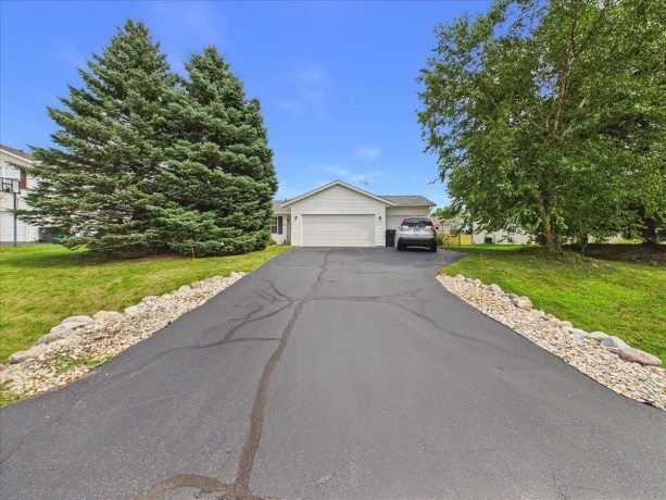 11255 Valerian, ROSCOE, Illinois 61073, 3 Bedrooms Bedrooms, ,2 BathroomsBathrooms,House,For Sale,Valerian,202605033