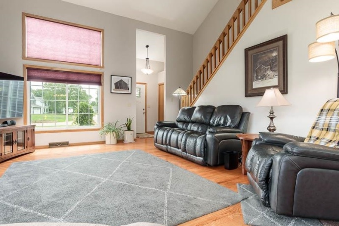 4996 Zenith, MACHESNEY PARK, Illinois 61115, 3 Bedrooms Bedrooms, ,3 BathroomsBathrooms,House,For Sale,Zenith,202605034