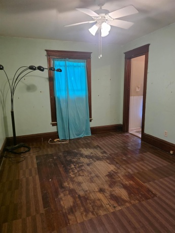 1118 High, FREEPORT, Illinois 61032, 6 Bedrooms Bedrooms, ,1 BathroomBathrooms,House,For Sale,High,202605036